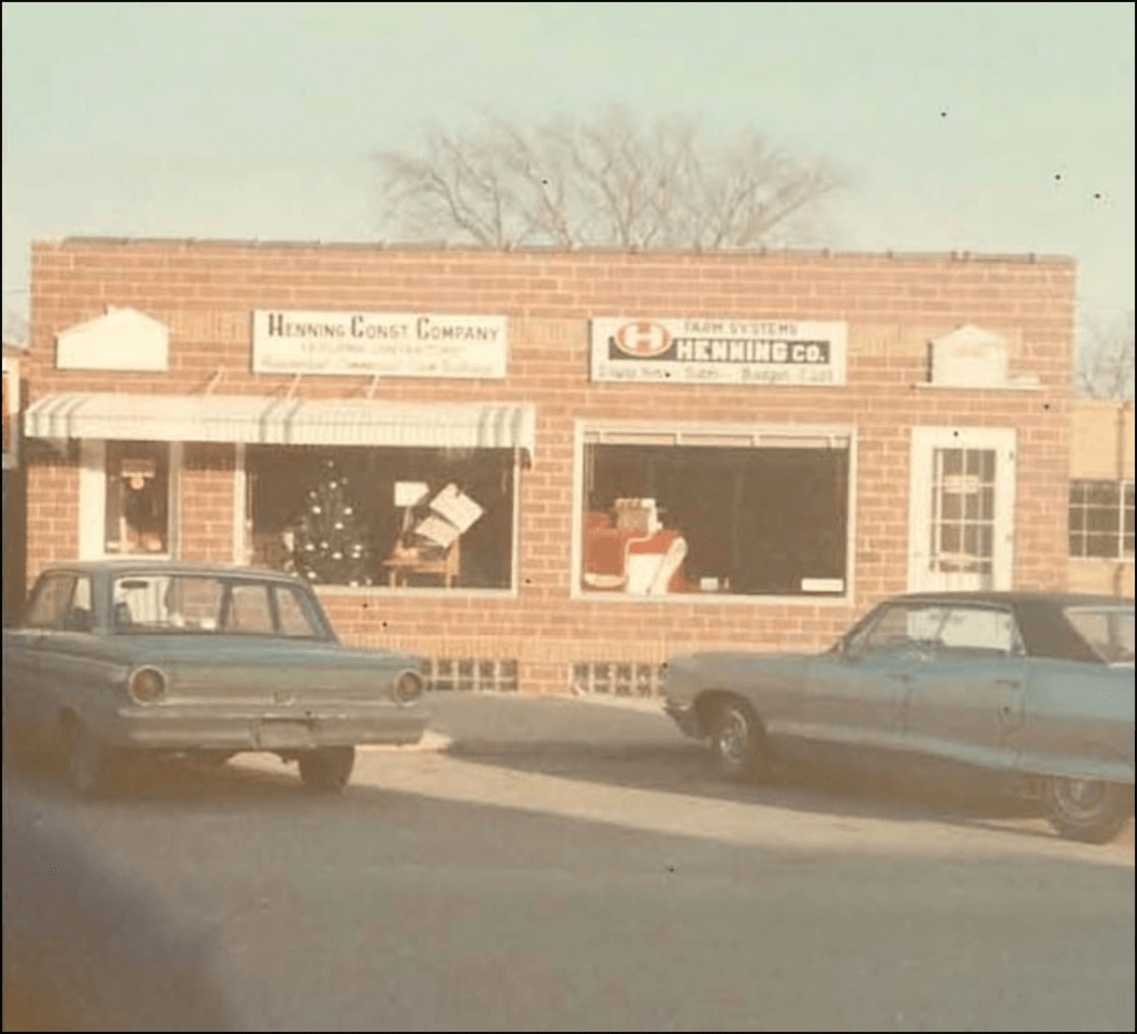 Latimer Henning office CROPPED copy-1@2x